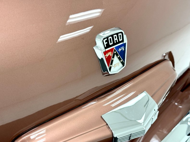 Unknown-Crestliner-1950-Brown-Metallic-Tan-34