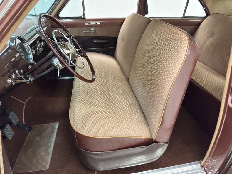Unknown-Crestliner-1950-Brown-Metallic-Tan-45