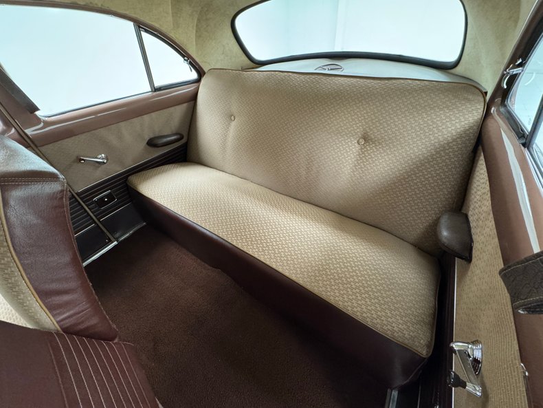 Unknown-Crestliner-1950-Brown-Metallic-Tan-5