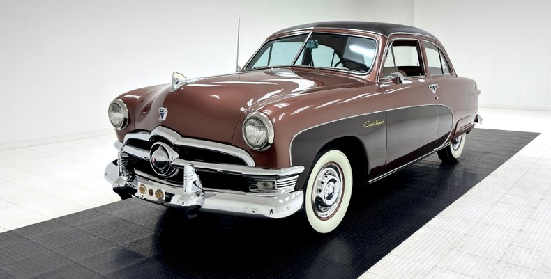 Unknown-Crestliner-1950-Brown-Metallic-Tan