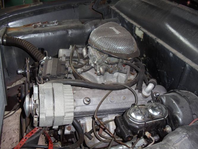 Unknown-Crown-victoria-1950-RedGray-4