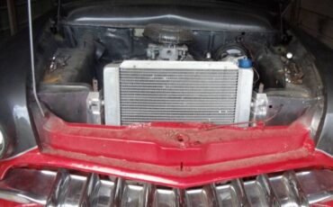 Unknown-Crown-victoria-1950-RedGray-8