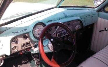 Unknown-Crown-victoria-1951-9