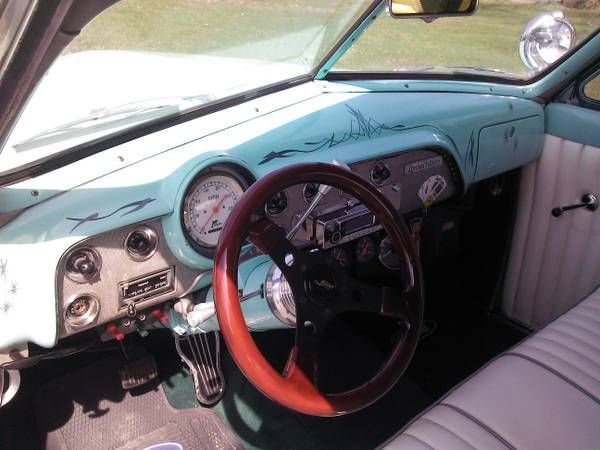 Unknown-Crown-victoria-1951-9
