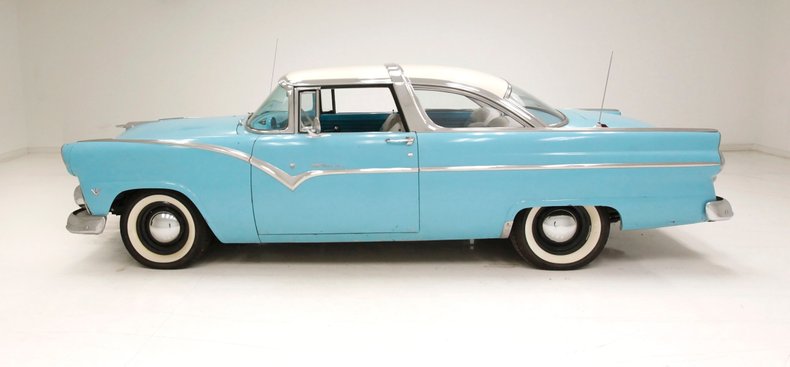 Unknown-Crown-victoria-1955-Light-Blue-Aqua