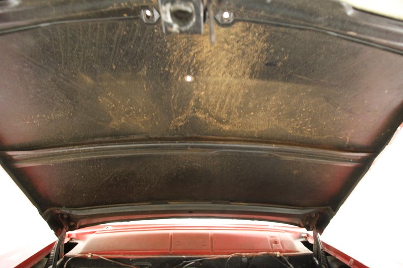 Unknown-Crown-victoria-1955-Red-Black-12