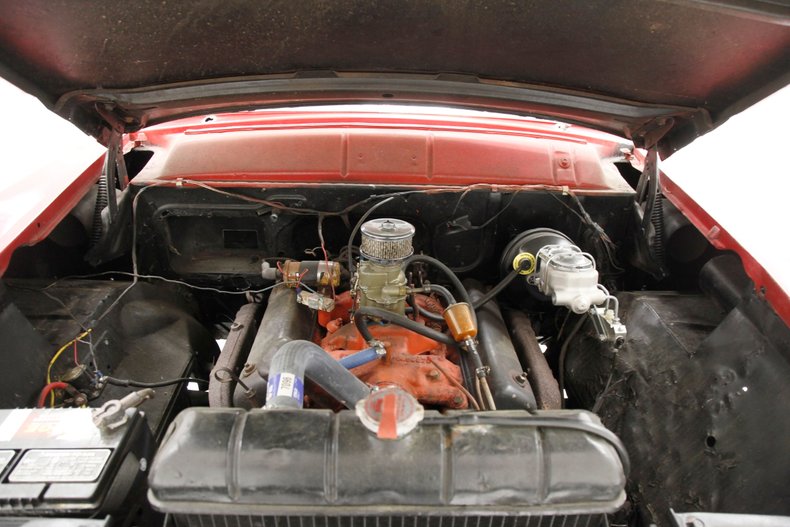 Unknown-Crown-victoria-1955-Red-Black-13