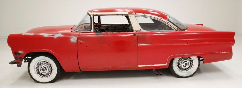 Unknown-Crown-victoria-1955-Red-Black