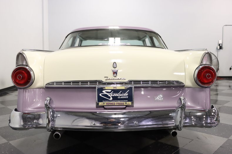 Unknown-Crown-victoria-1955-Regency-Purple-White-19