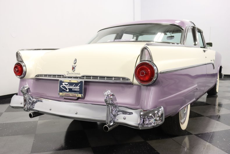 Unknown-Crown-victoria-1955-Regency-Purple-White-20
