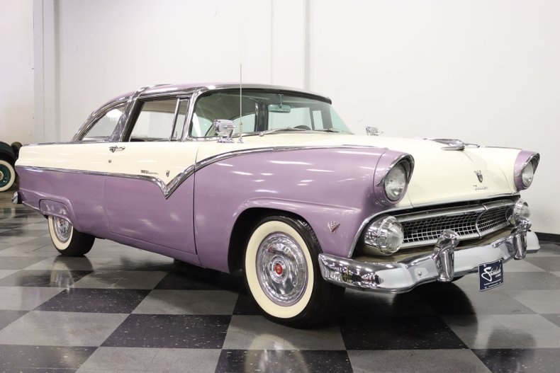 Unknown-Crown-victoria-1955-Regency-Purple-White-24