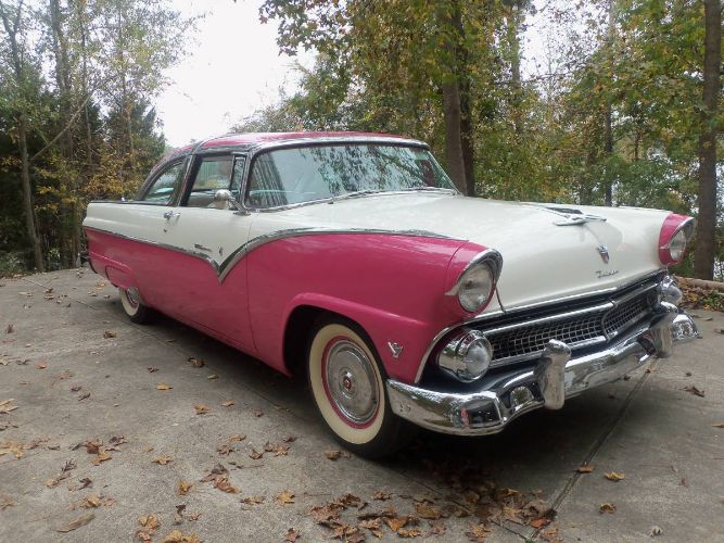 Unknown-Crown-victoria-1955-Tropical-RoseWhite-Tropical-RoseWhite-2