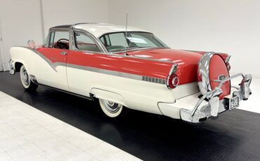 Unknown-Crown-victoria-1956-Fiesta-Red-Red-2