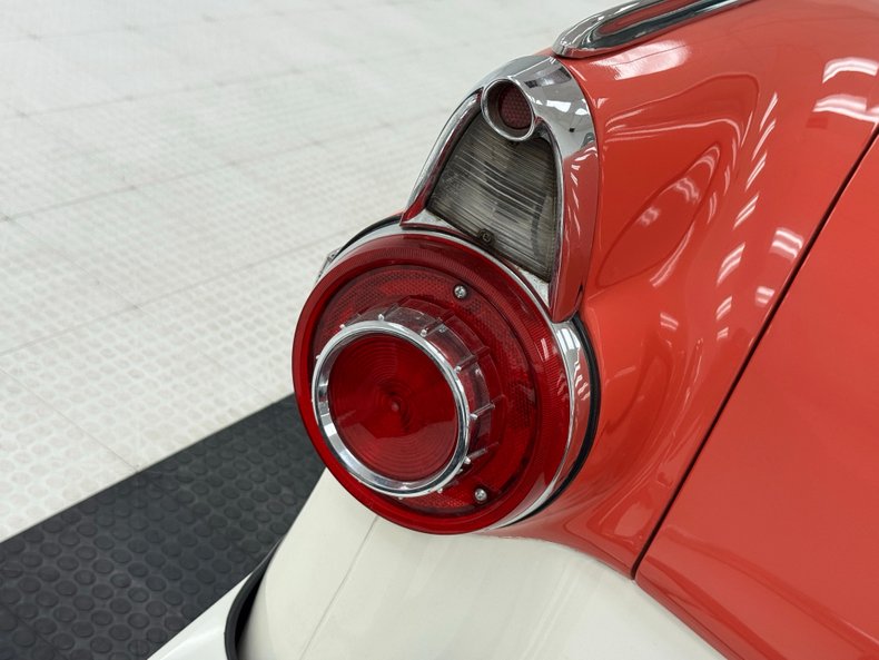 Unknown-Crown-victoria-1956-Fiesta-Red-Red-21
