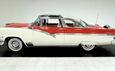 Unknown-Crown-victoria-1956-Fiesta-Red-Red