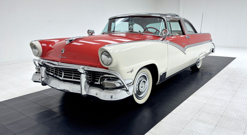 Unknown-Crown-victoria-1956-Fiesta-Red-Red-5