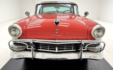 Unknown-Crown-victoria-1956-Fiesta-Red-Red-8