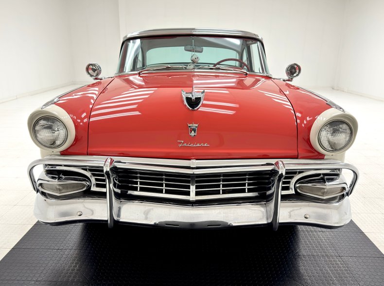 Unknown-Crown-victoria-1956-Fiesta-Red-Red-8