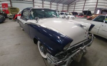 Unknown-Crown-victoria-1956-White-Blue-6