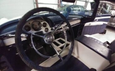 Unknown-Crown-victoria-1956-White-Blue-7