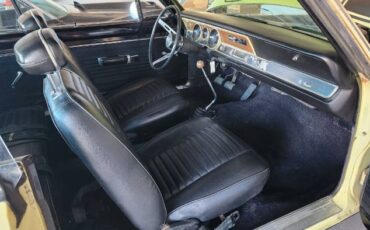 Unknown-Cuda-1969-Yellow-4