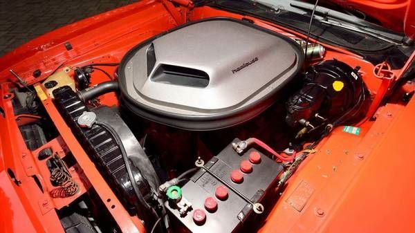 Unknown-Cuda-1970-Orange-Black-10