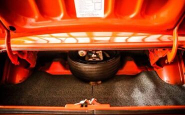 Unknown-Cuda-1970-Orange-Black-16