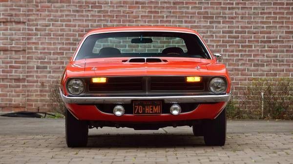 Unknown-Cuda-1970-Orange-Black-22