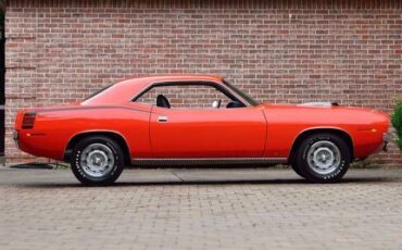 Unknown-Cuda-1970-Orange-Black-24