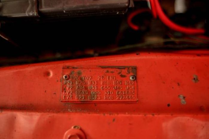 Unknown-Cuda-1970-Orange-Black