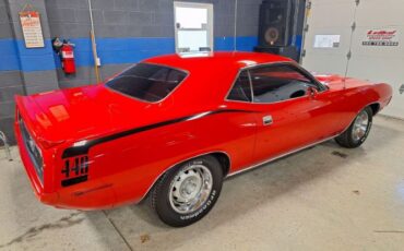 Unknown-Cuda-1970-Red-Black-4