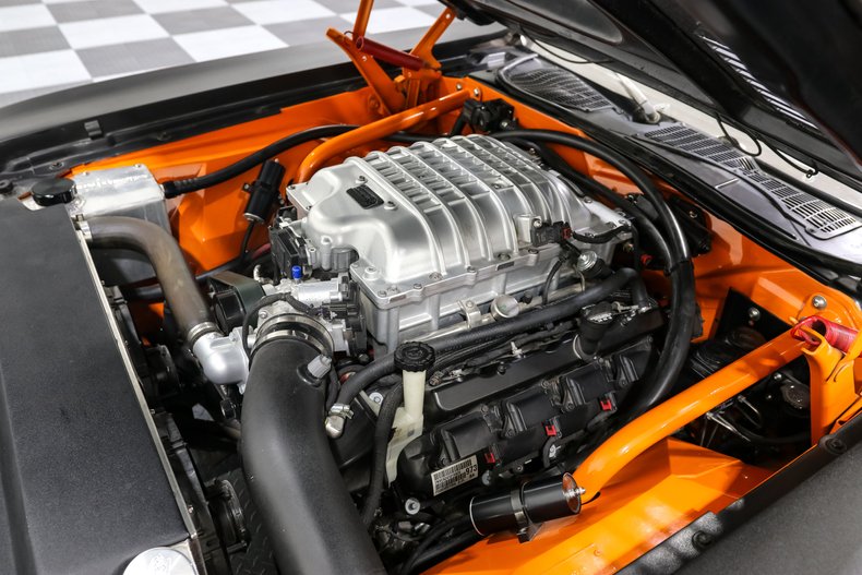 Unknown-Cuda-1970-Vitamin-C-Orange-Black-11