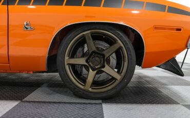 Unknown-Cuda-1970-Vitamin-C-Orange-Black-24