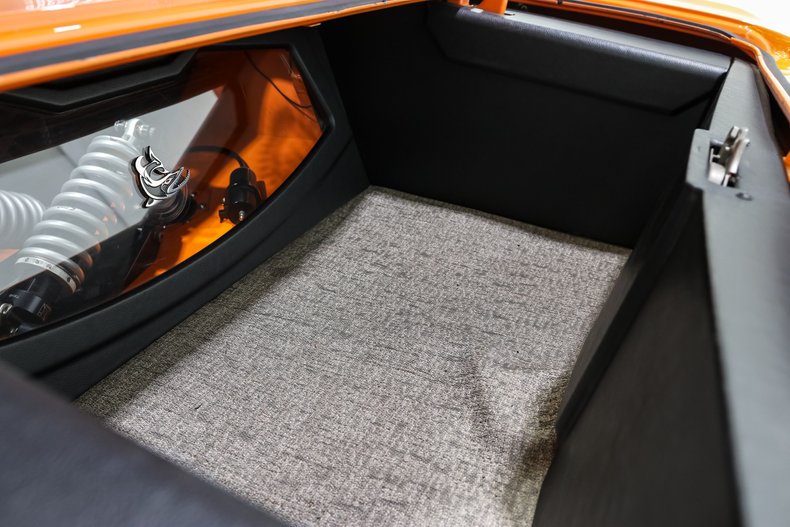 Unknown-Cuda-1970-Vitamin-C-Orange-Black-25