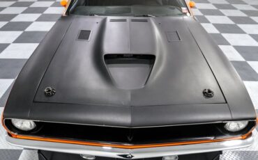 Unknown-Cuda-1970-Vitamin-C-Orange-Black-8