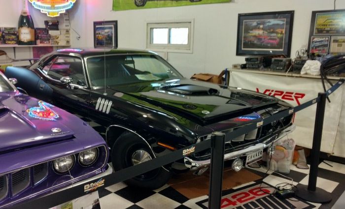 Unknown-Cuda-1971-Black