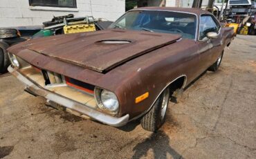 Unknown-Cuda-1972-Brown-Black-12
