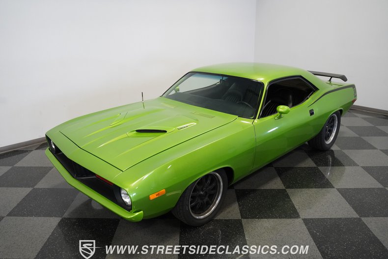 Unknown-Cuda-1972-Metallic-Green-Black-13