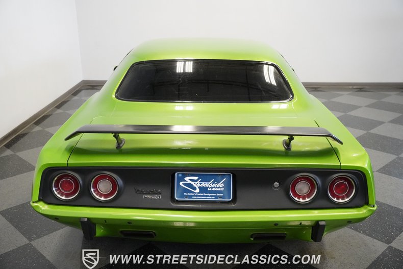 Unknown-Cuda-1972-Metallic-Green-Black-27