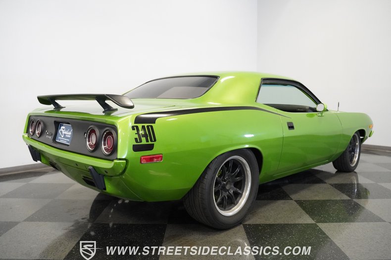 Unknown-Cuda-1972-Metallic-Green-Black-30