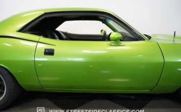 Unknown-Cuda-1972-Metallic-Green-Black-37