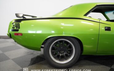 Unknown-Cuda-1972-Metallic-Green-Black-38