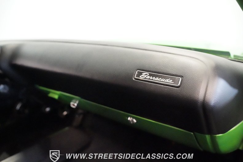 Unknown-Cuda-1972-Metallic-Green-Black-47