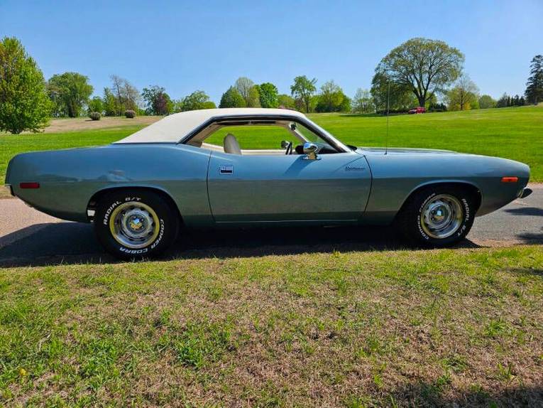 Unknown-Cuda-1972-silver-white-13