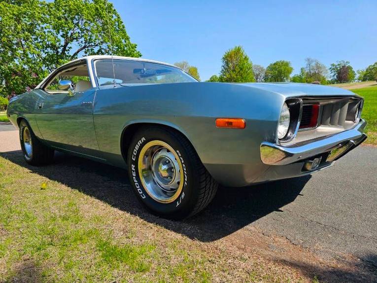Unknown-Cuda-1972-silver-white-14