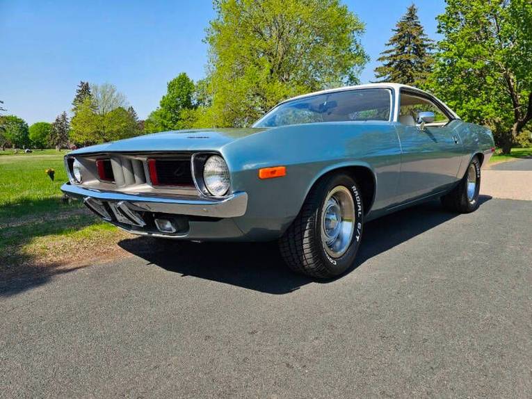 Unknown-Cuda-1972-silver-white-40