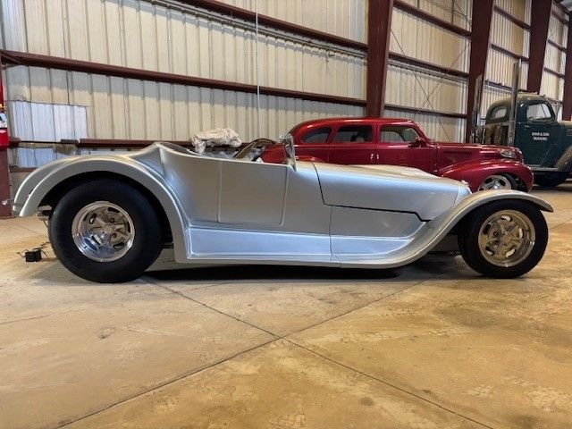 Unknown-Custom-1927-Mercedes-Silver-gray-15