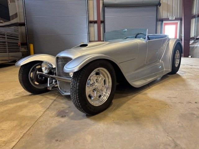 Unknown-Custom-1927-Mercedes-Silver-gray-6