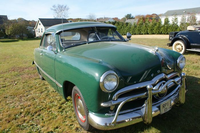 Unknown-Custom-1949-Green-14