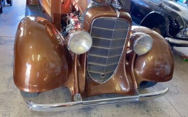 Unknown-Custom-cruiser-1933-Brown-Brown-11